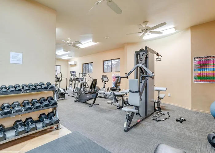 1 Mi To Golf: Lake-view W/ Pool In Chandler! *